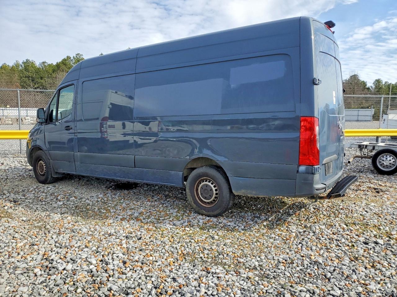 2019 Mercedes-Benz 2019 Mercedes Benz Sprinter 2500 Delivery Van