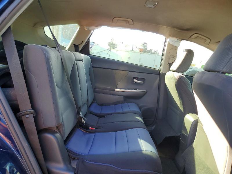 2013 Toyota Prius v