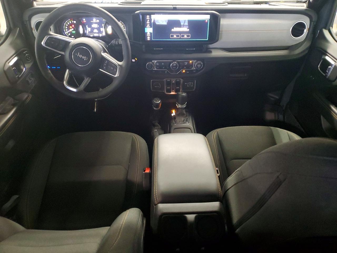 2025 Jeep Wrangler Sahara 4XE