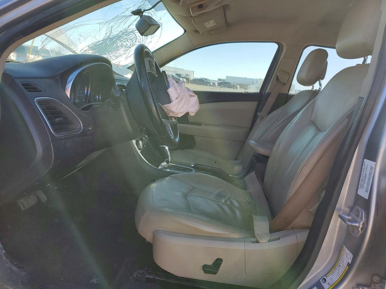 2013 Chrysler 200 Limited