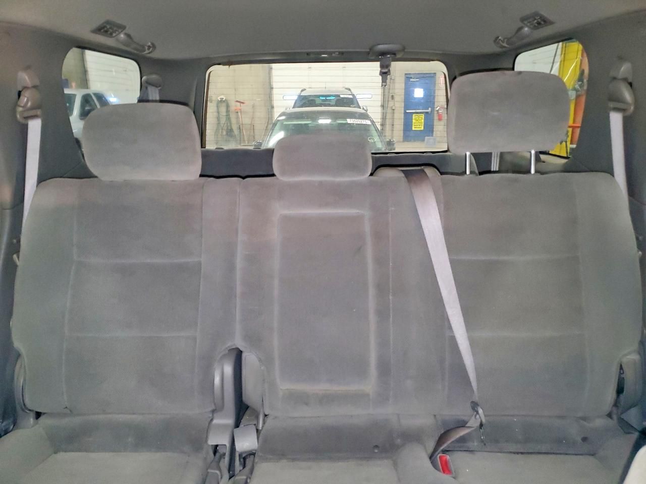 2005 Toyota Sequoia SR5