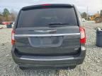 2012 Chrysler Town & Country Touring l
