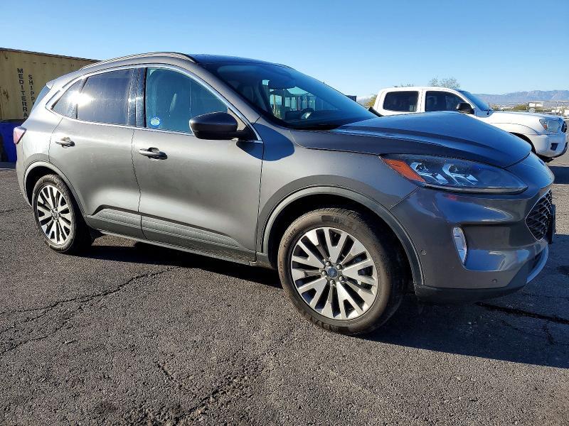 2021 Ford Escape Titanium