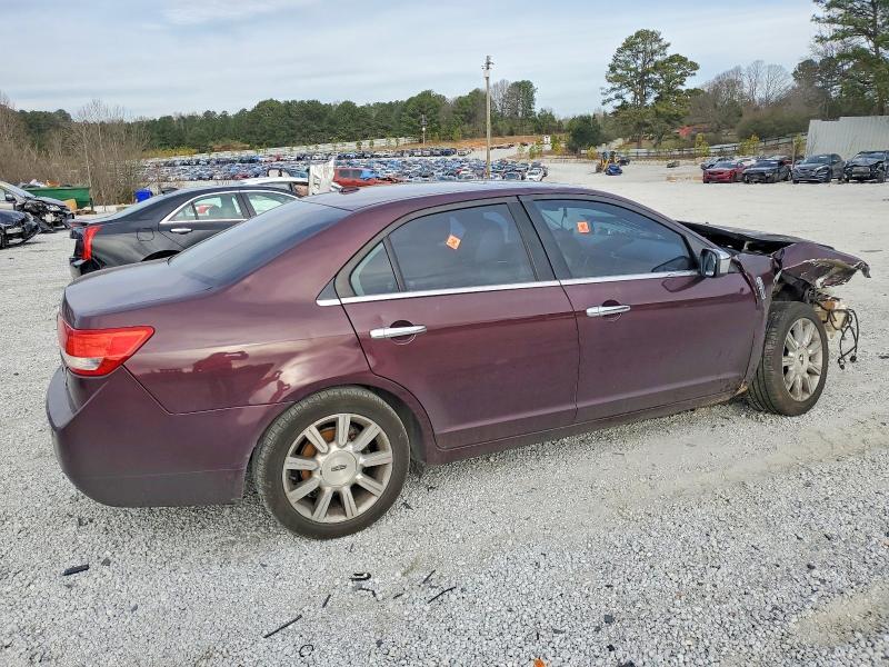 2011 Lincoln Townhouse MKZ