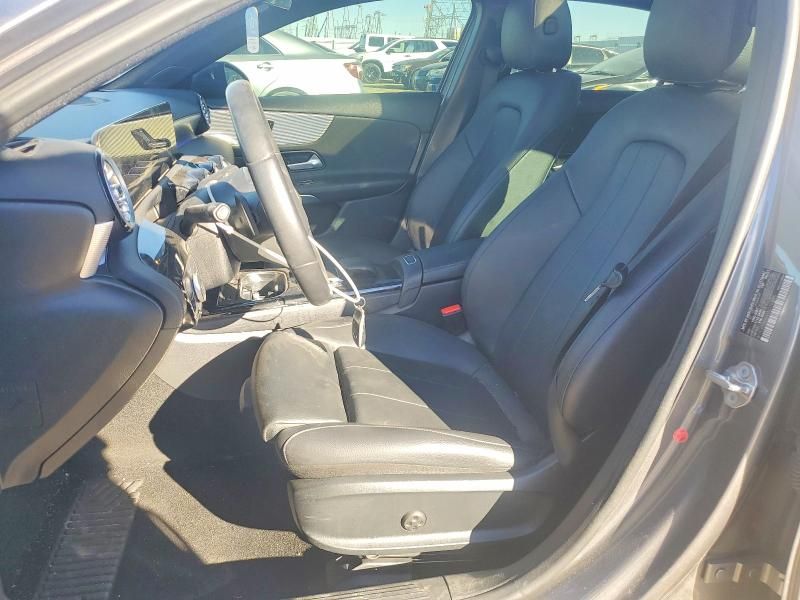 2021 Mercedes-Benz A 220