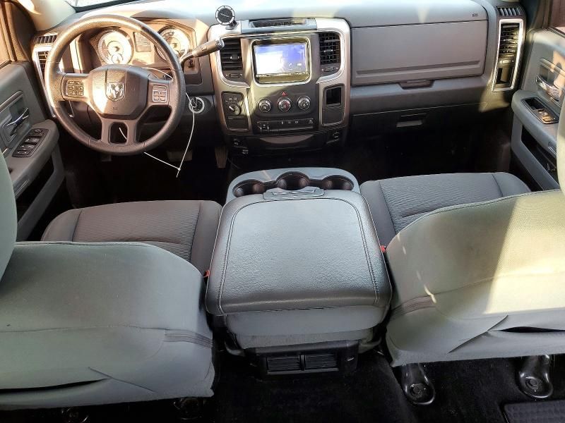 2013 Dodge Ram 2500 slt