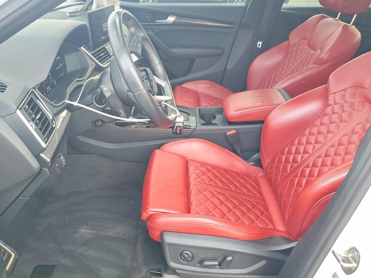 2024 Audi SQ5 Premium Plus