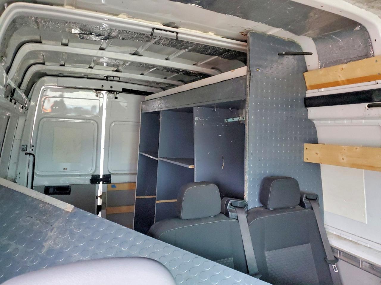 2006 Mercedes-Benz 2006 Mercedes Benz Sprinter 2500 Delivery van