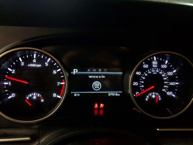 2022 KIA Carnival lx