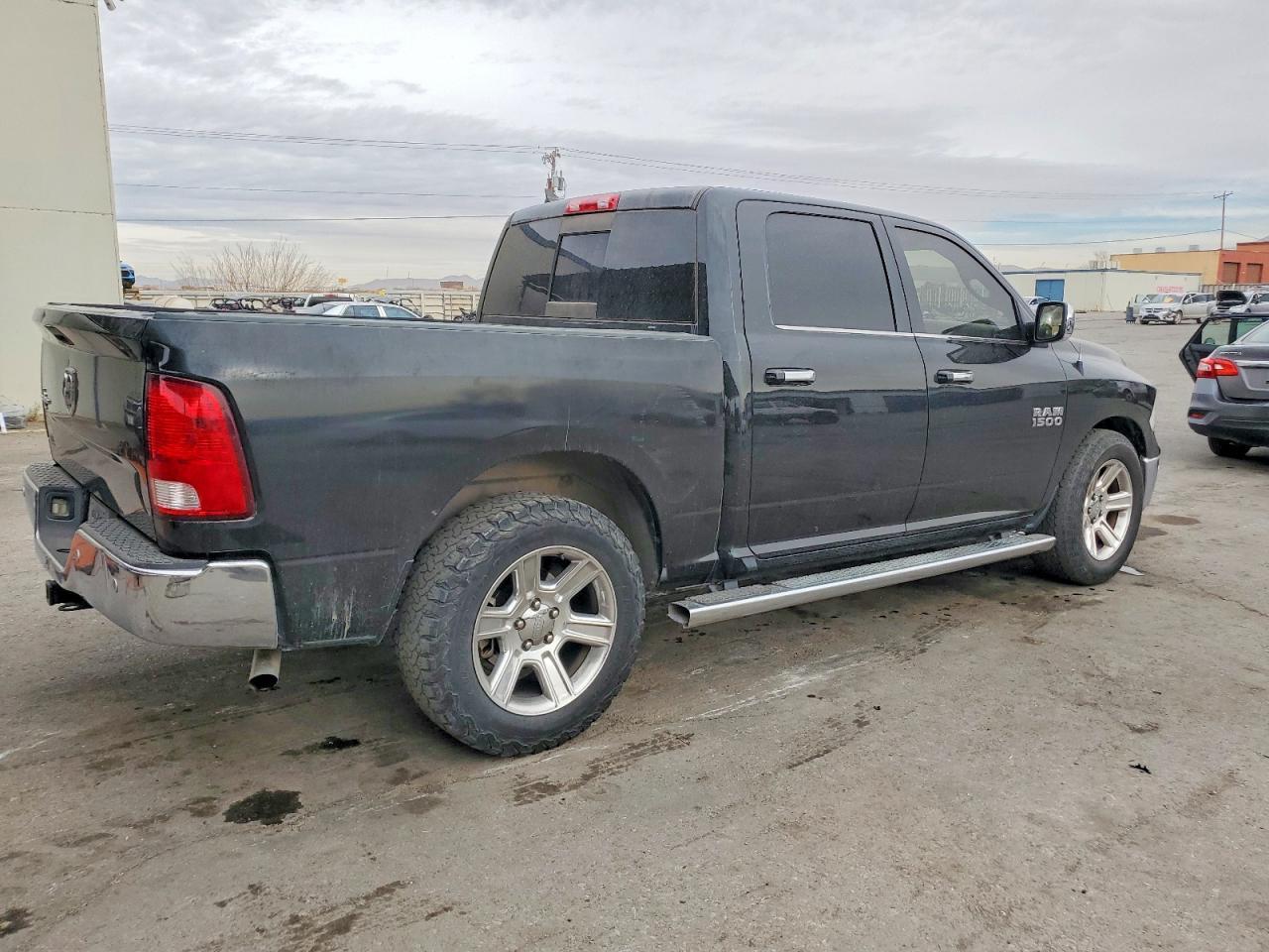 2017 Dodge RAM 1500 SLT