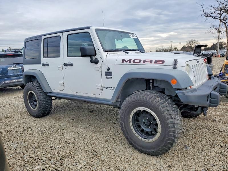 2013 Jeep Wrangler Unlimited Sahara