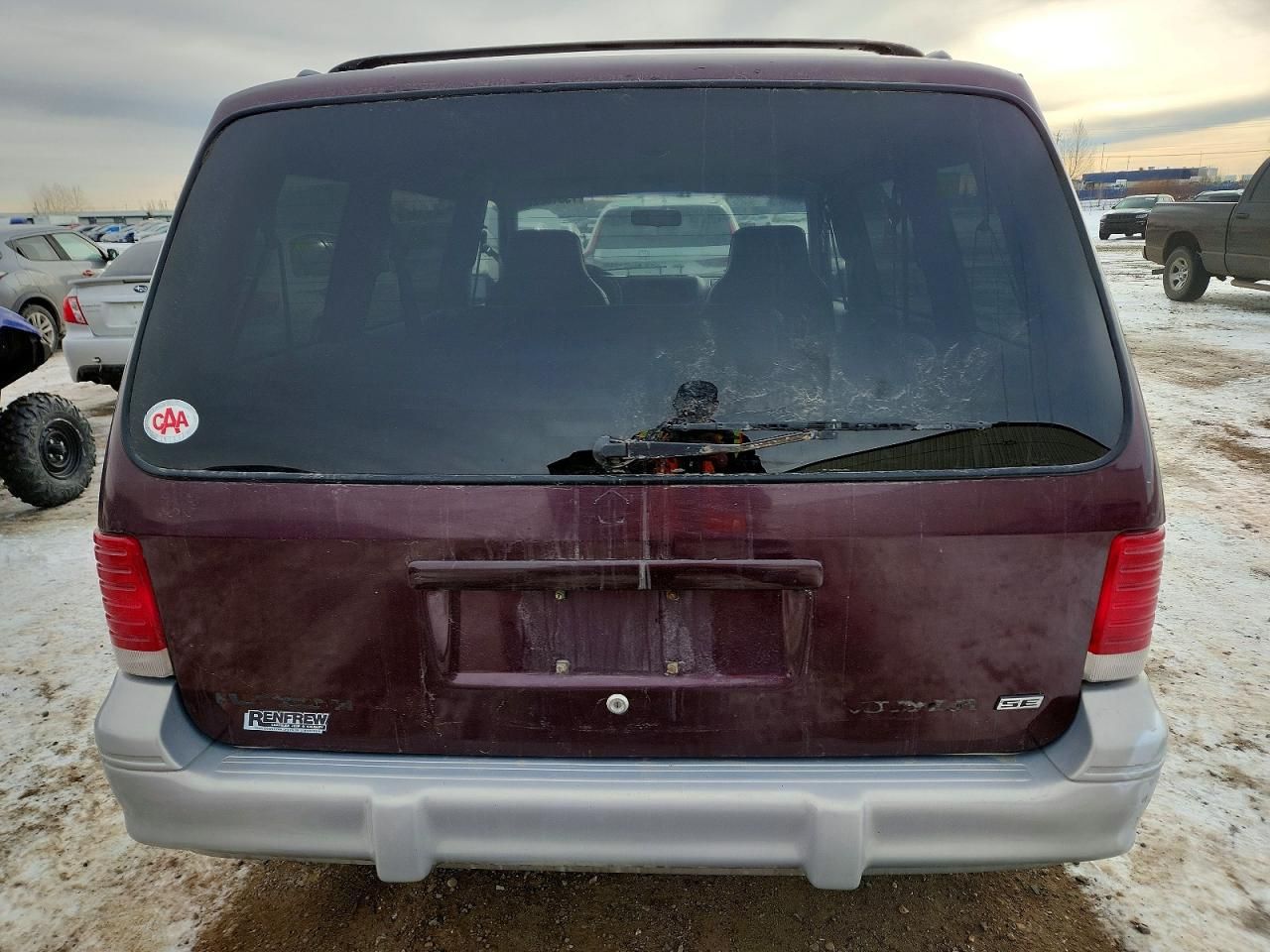 1994 Plymouth Voyager se