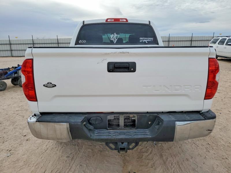 2015 Toyota Tundra Crewmax SR5