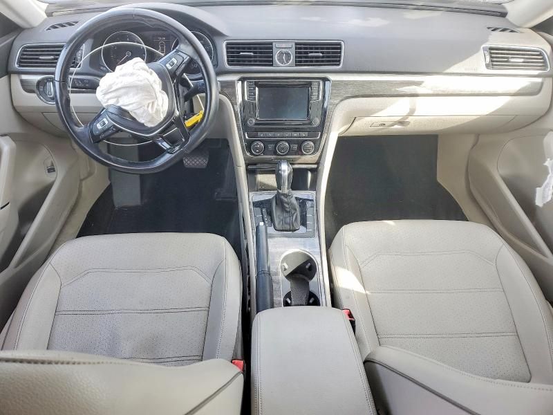 2016 Volkswagen Passat se