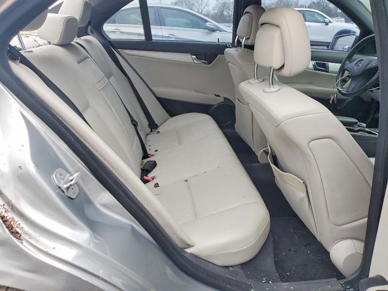 2010 Mercedes-Benz C300