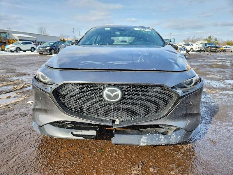 2021 Mazda 3 Premium Plus