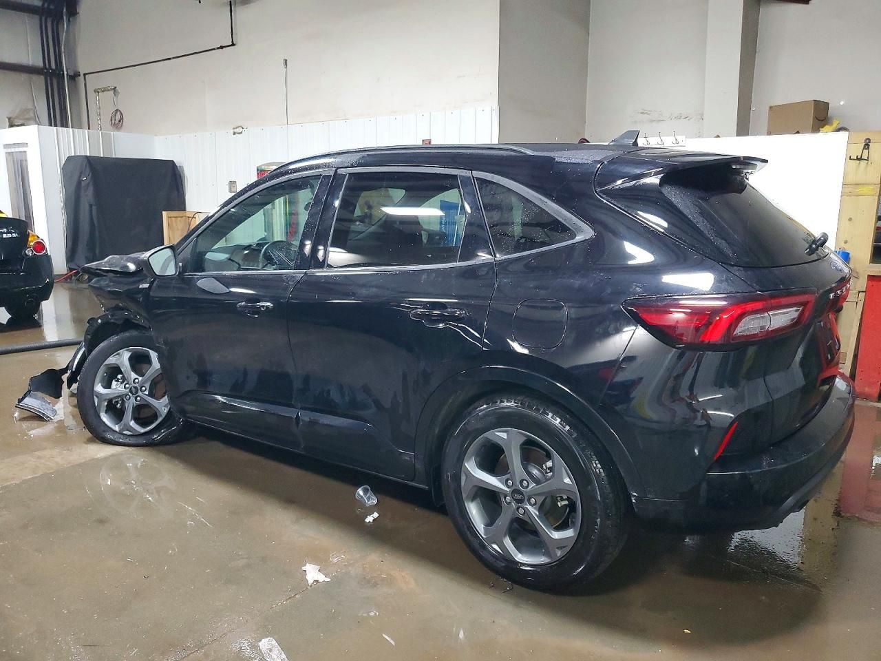 2024 Ford Escape st Line