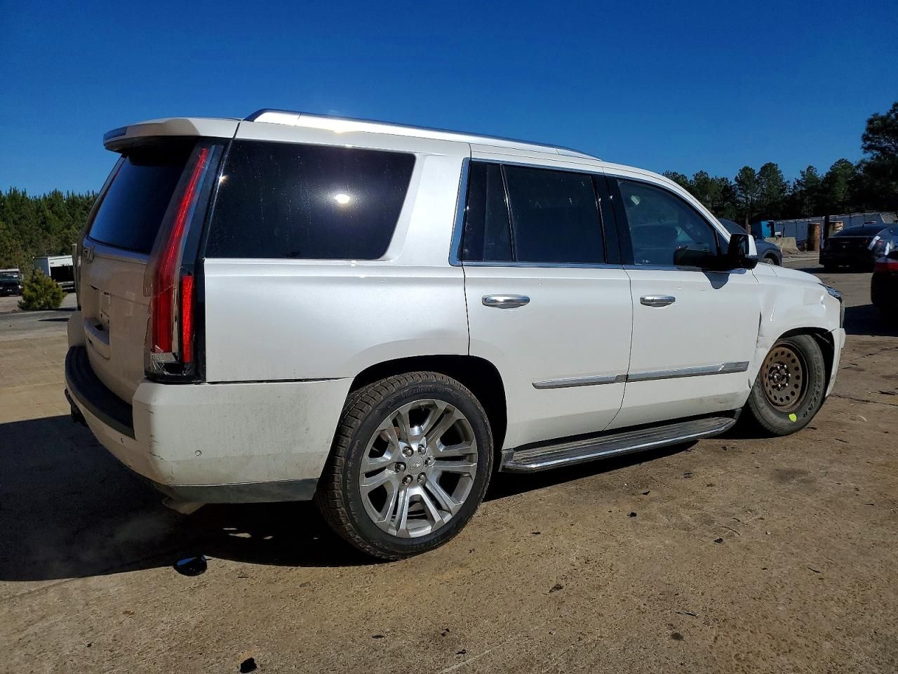 2018 Cadillac Escalade Luxury