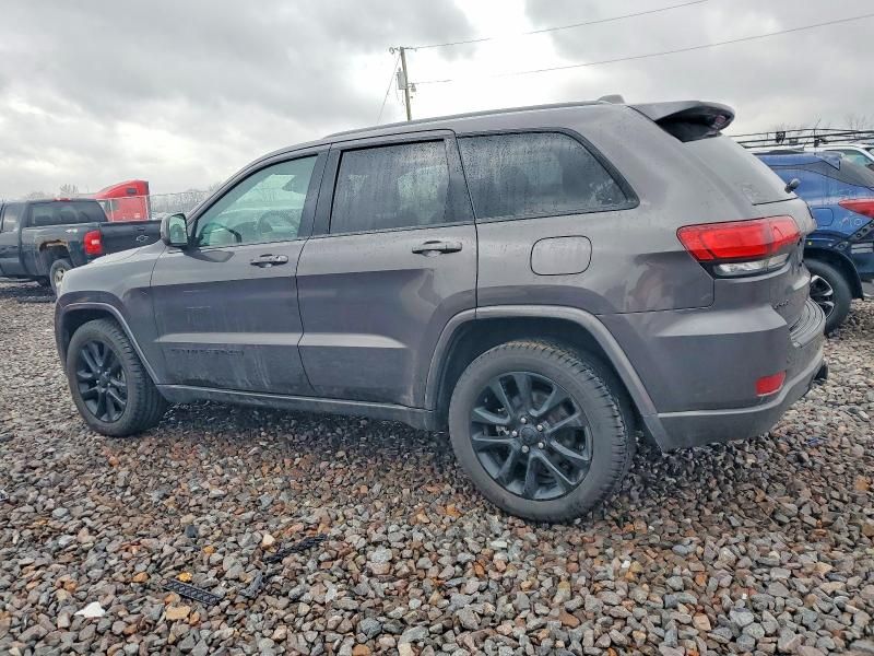2020 Jeep Grand Cherokee Laredo