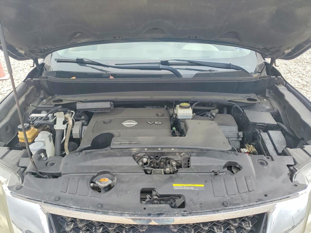 2014 Nissan Pathfinder s