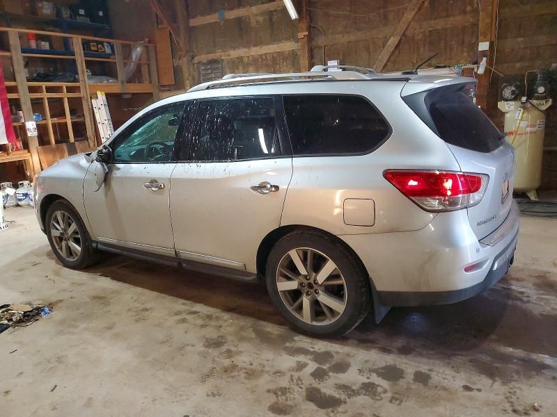 2015 Nissan Pathfinder s