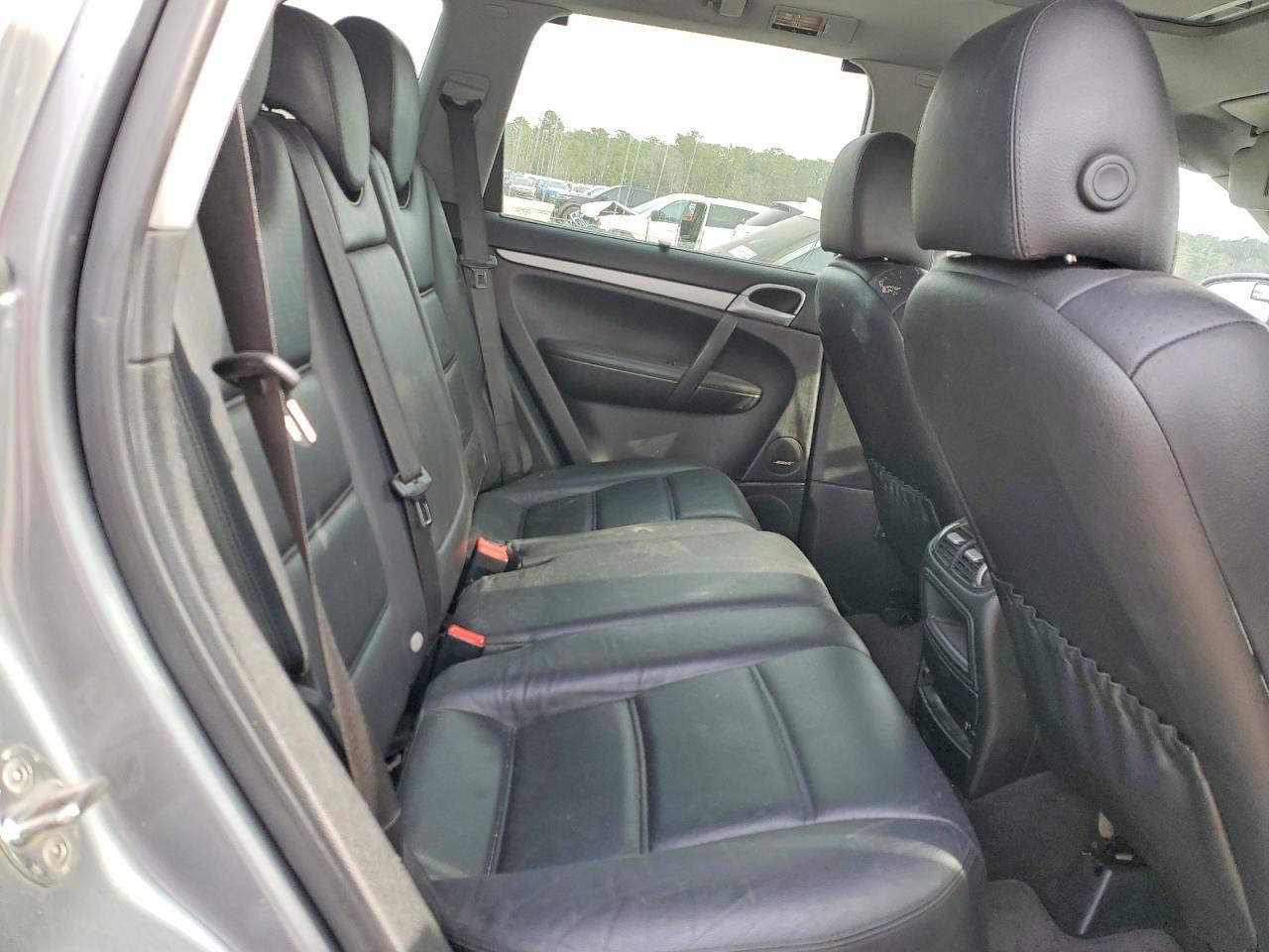 2006 Porsche Cayenne s