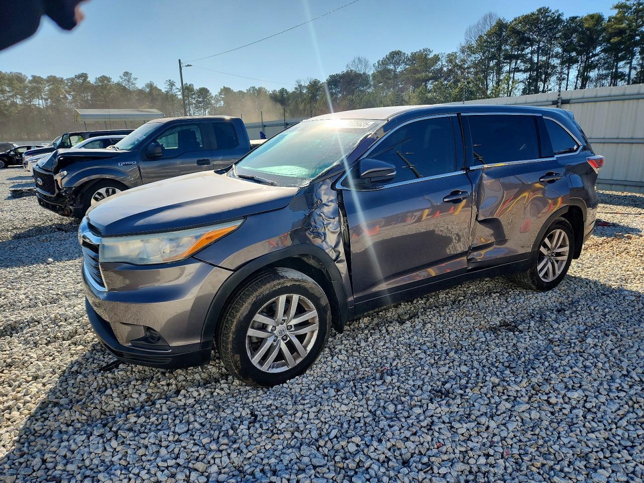 2015 Toyota Highlander le