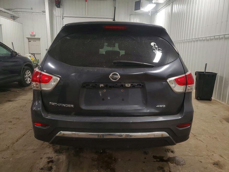 2014 Nissan Pathfinder s