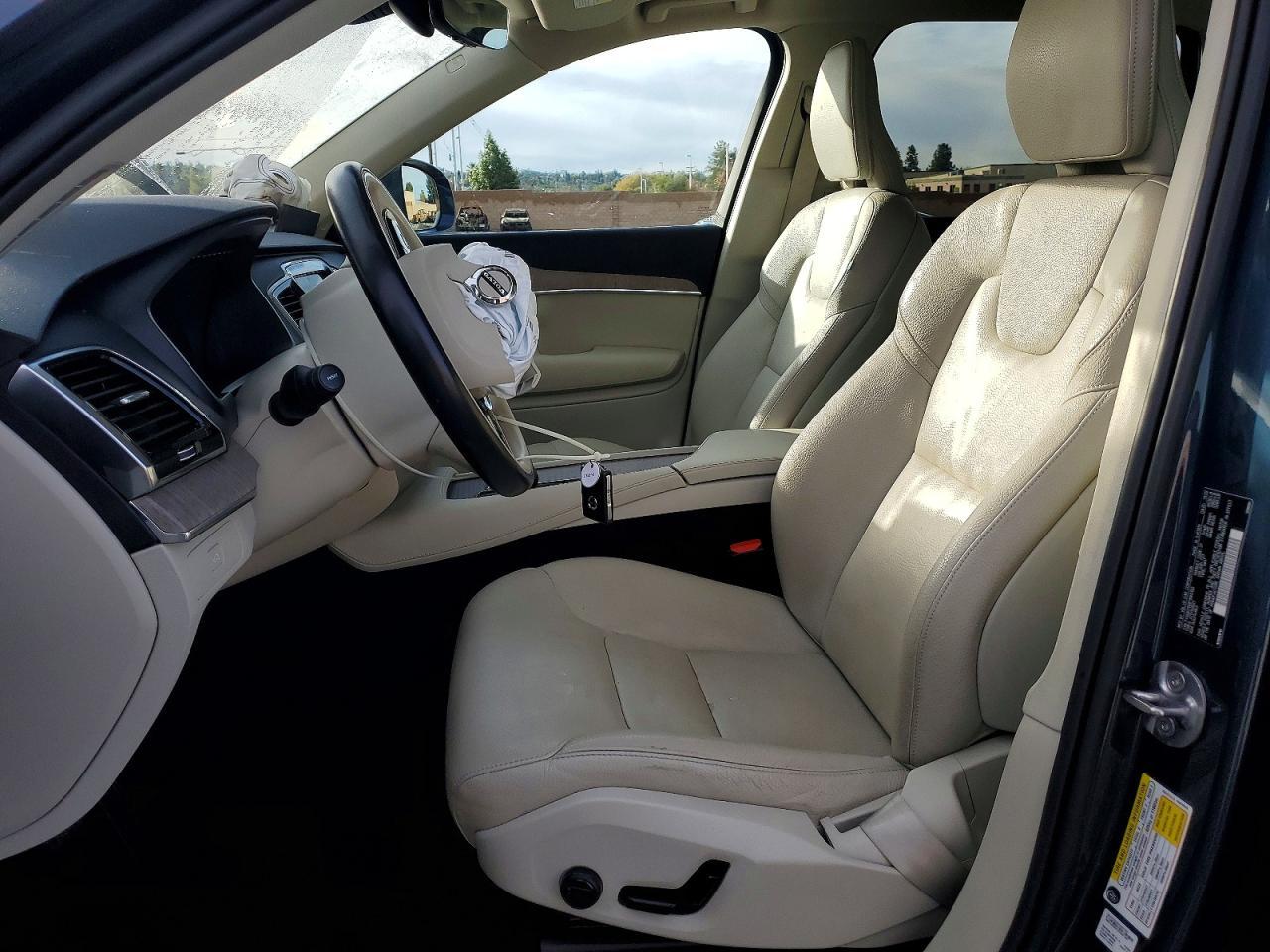 2023 Volvo Xc90 Plus