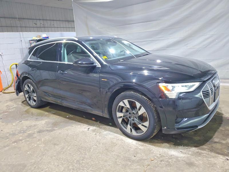 2021 Audi E-tron Premium