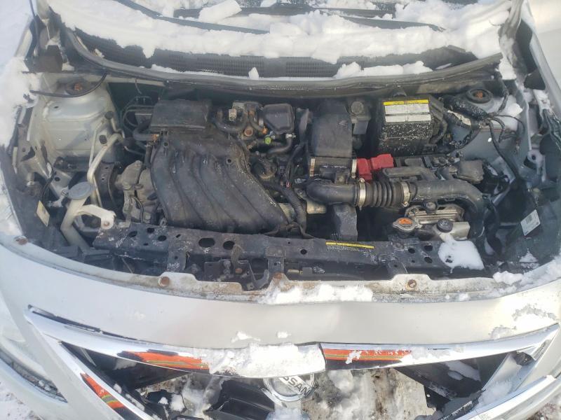 2018 Nissan Versa s Plus