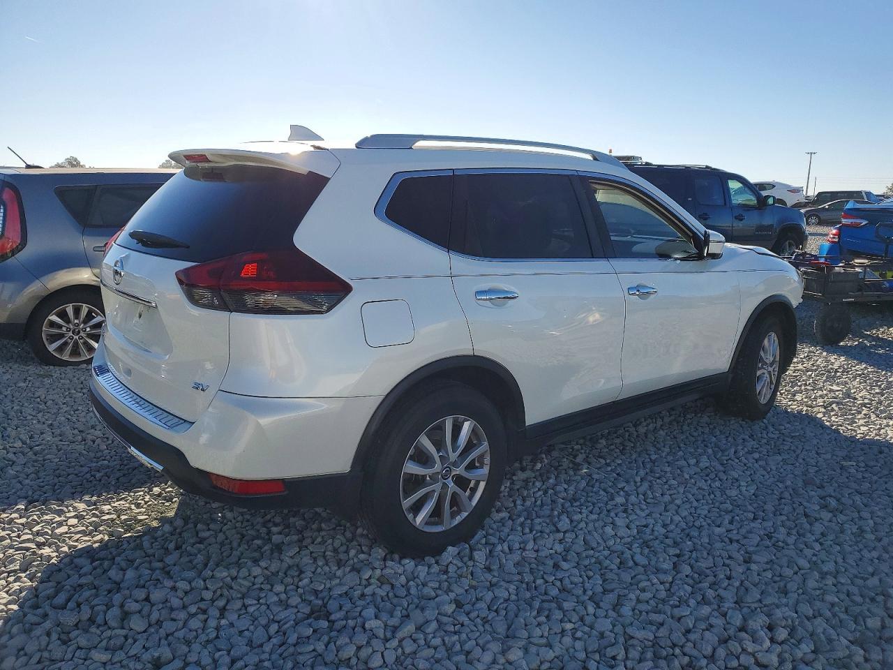 2018 Nissan Rogue s