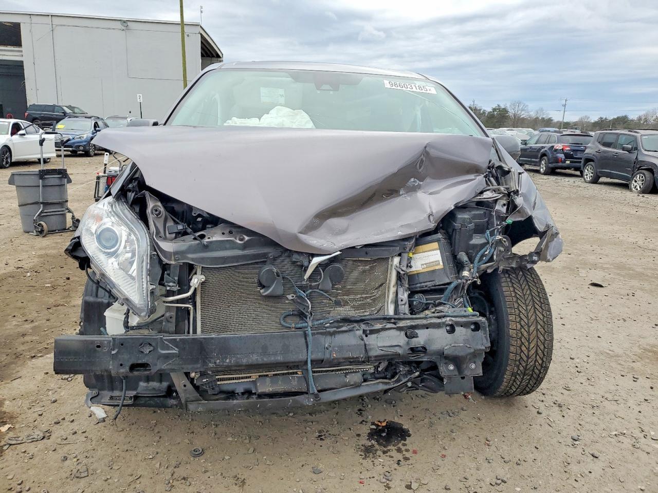 2019 Toyota Sienna xle