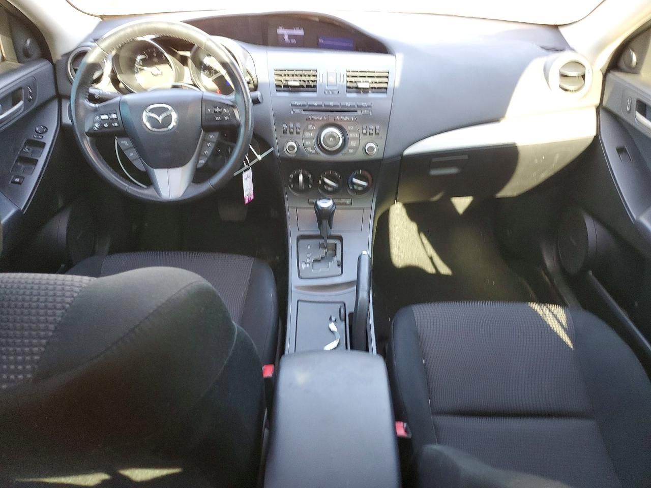 2012 Mazda 3 I