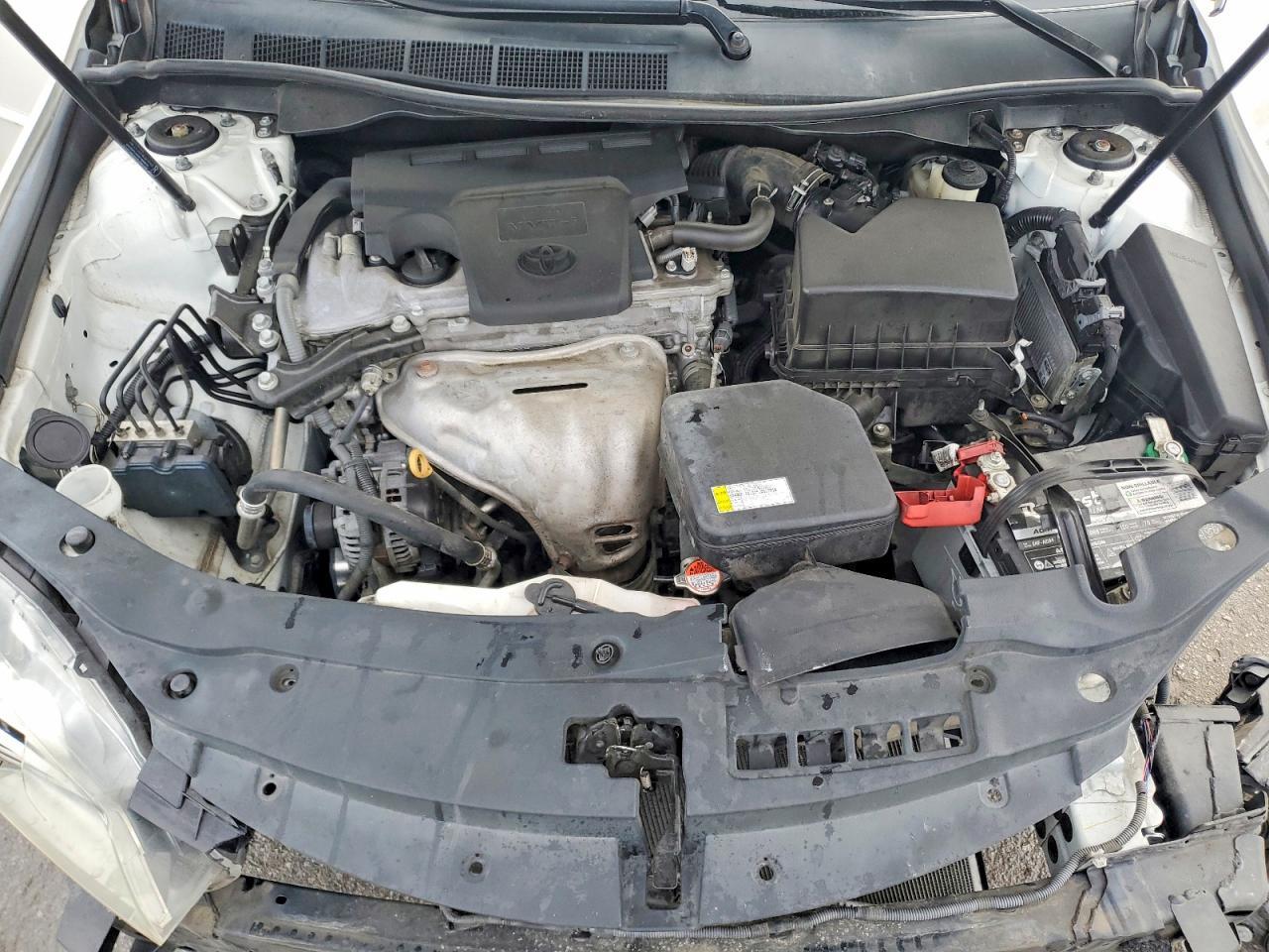 2016 Toyota Camry le