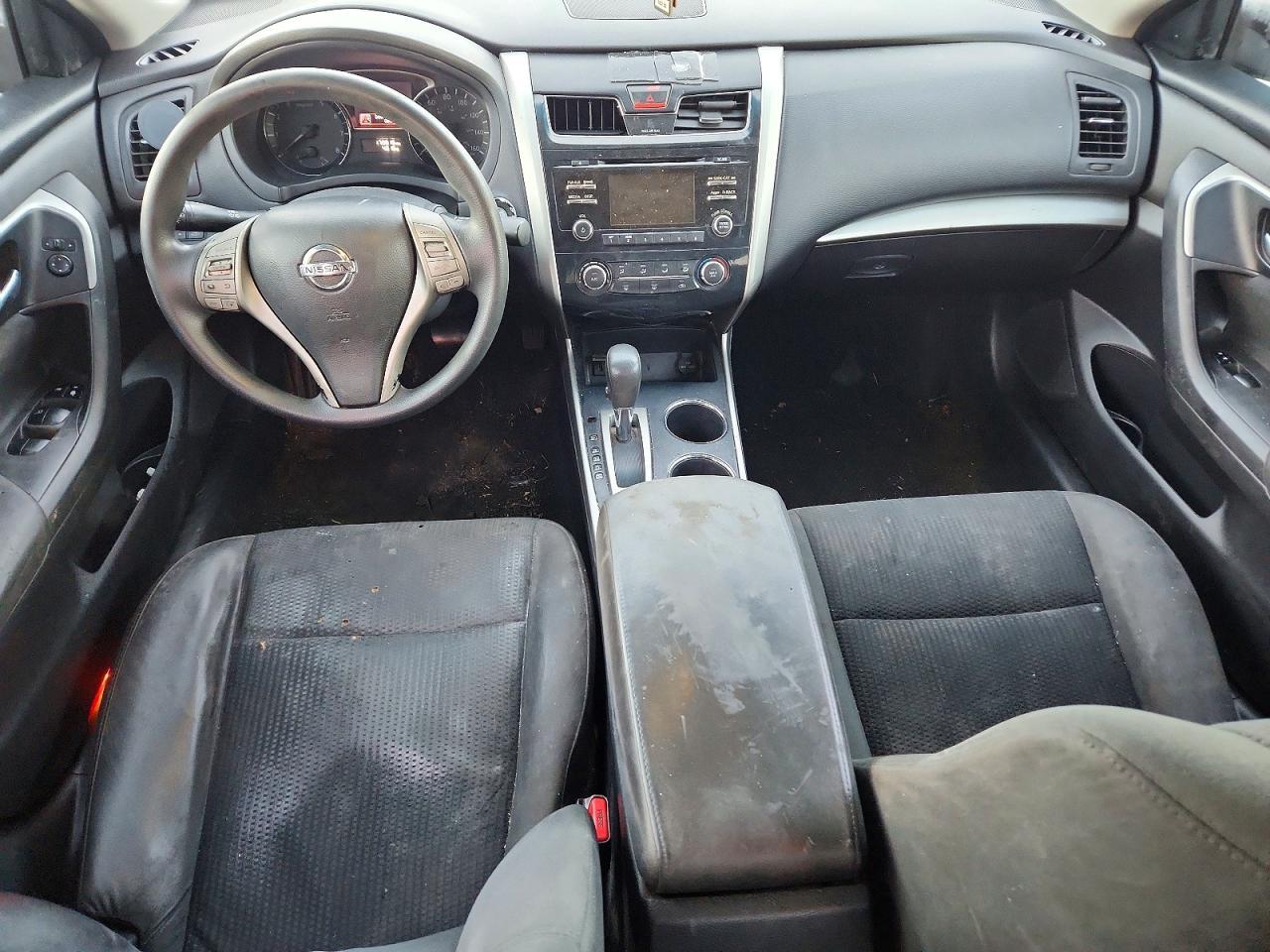 2015 Niss Altima 2.5 s