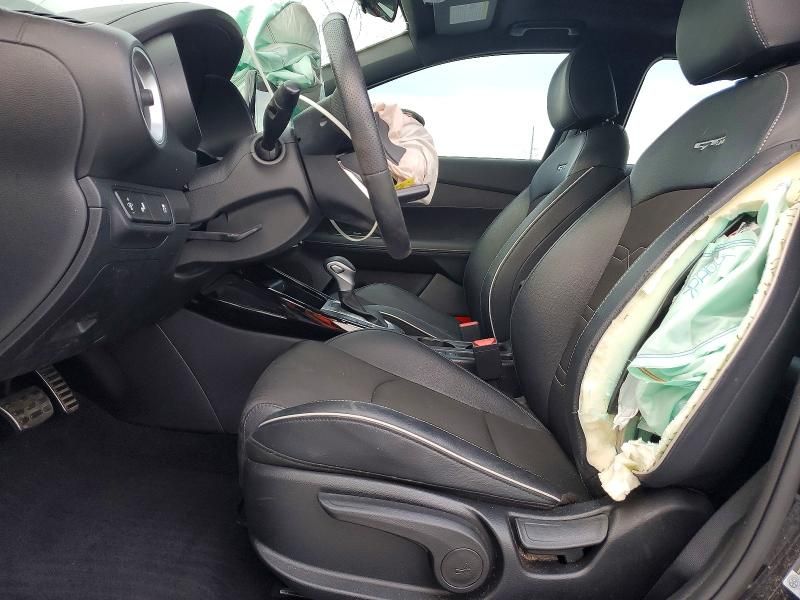 2023 KIA Forte gt Line