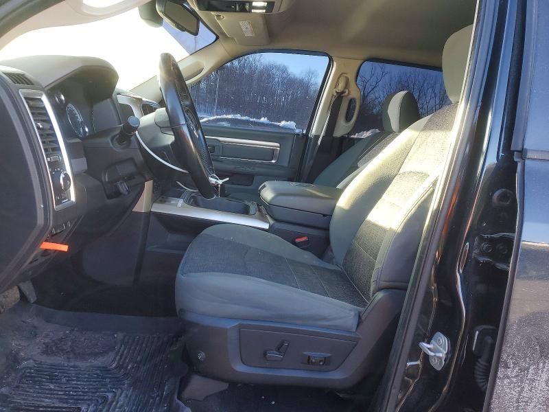 2017 Dodge Ram 1500 slt