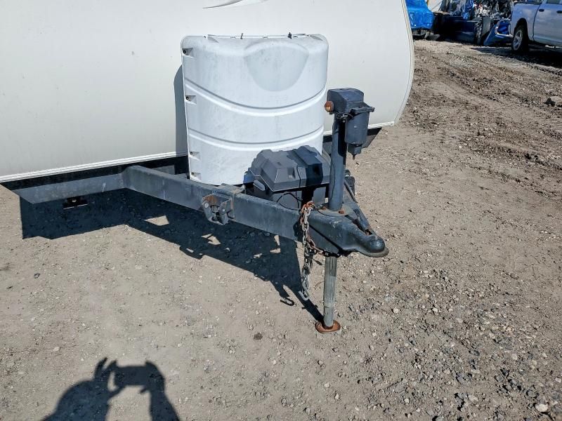 2011 Wildwood 2011 Forest River Surveyor