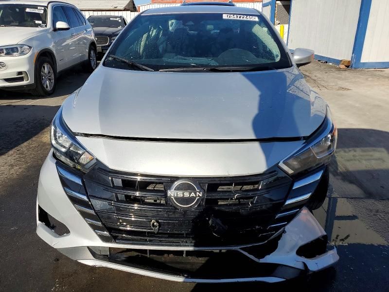 2024 Nissan Versa sv