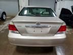 2005 Toyota Camry le