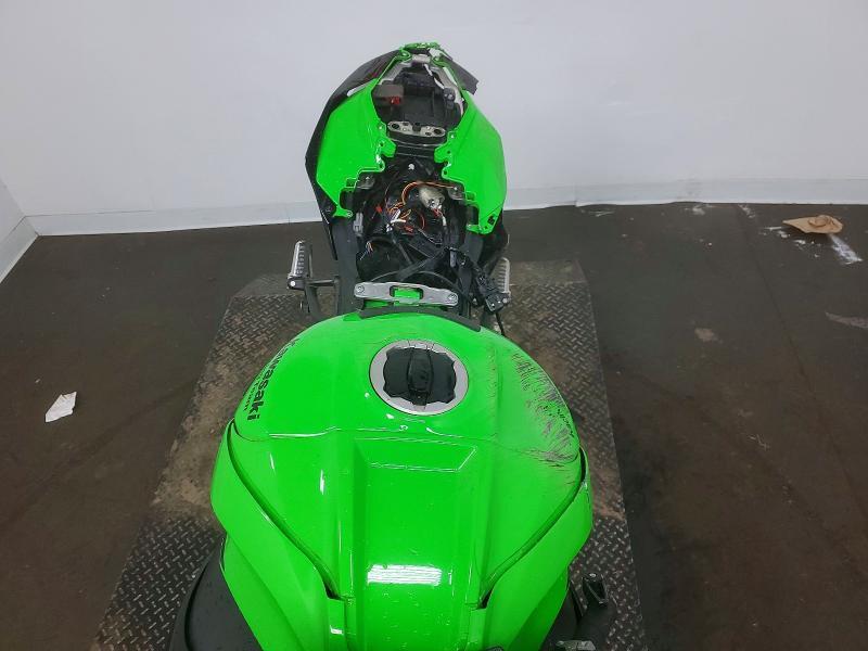 2021 Kawasaki ZX1002 M