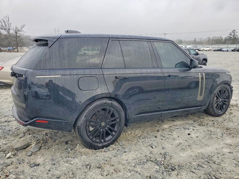 2025 Land Rover Range Rover se
