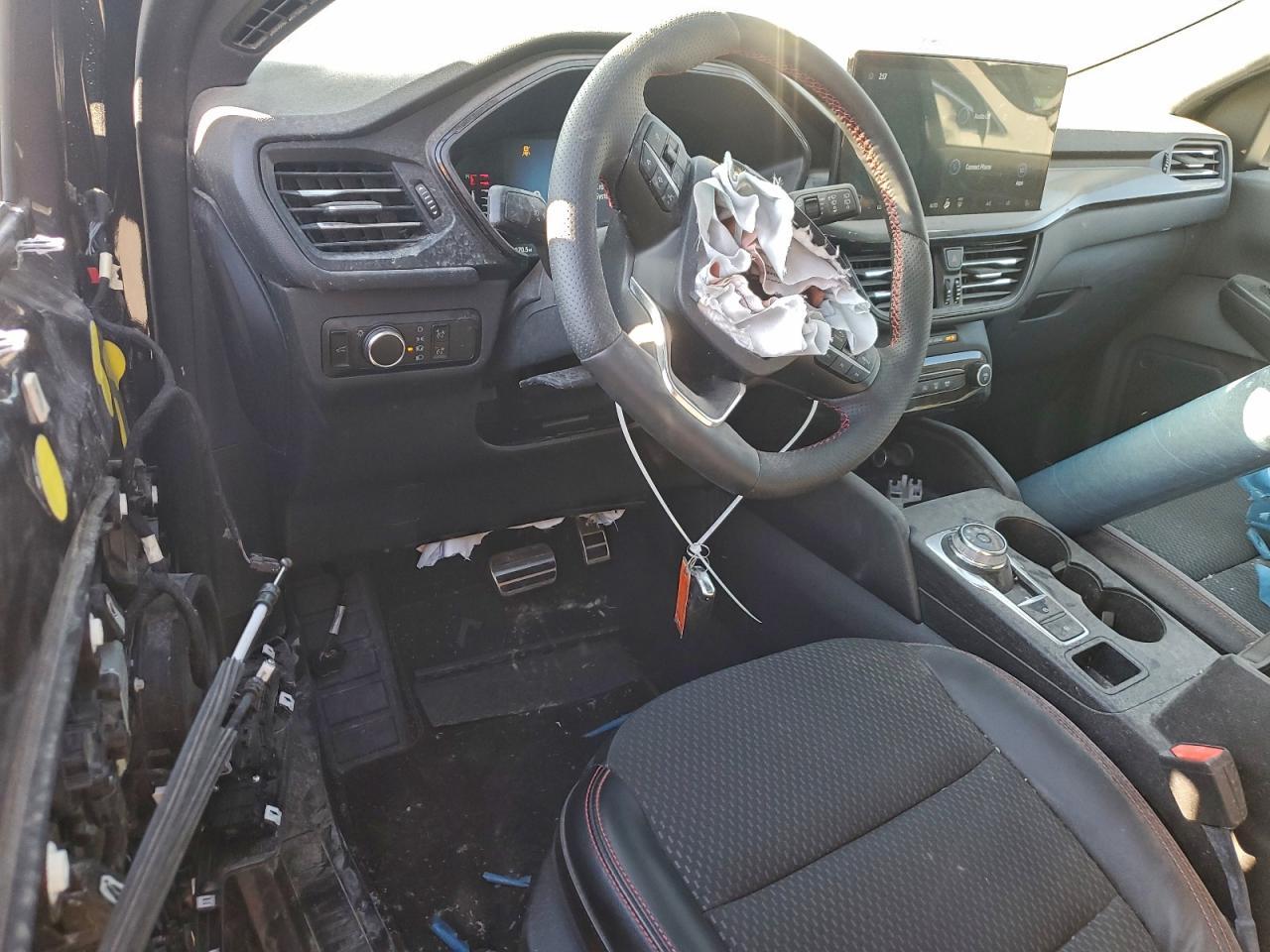 2023 Ford Escape st Line