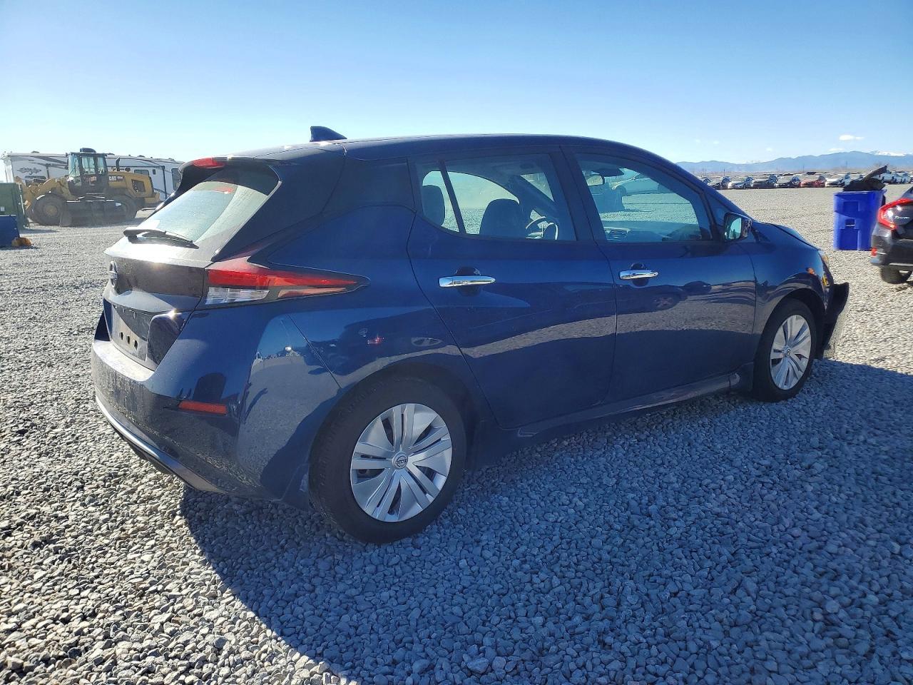 2024 Nissan Leaf s