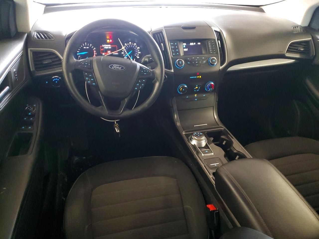 2019 Ford Edge se