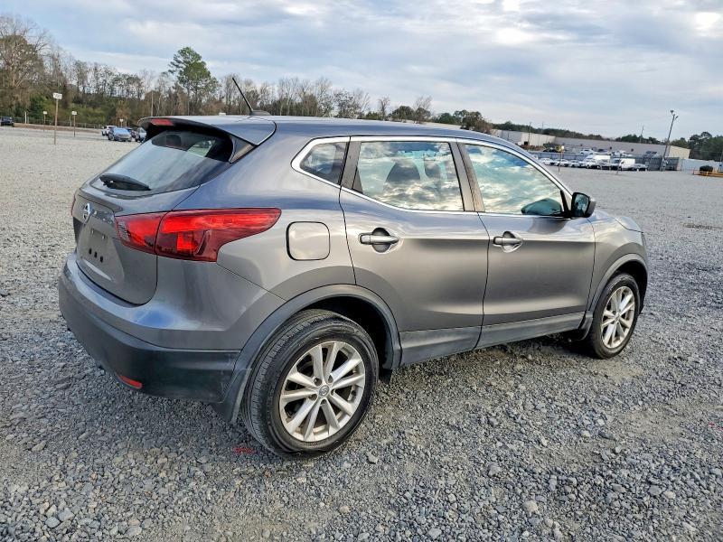 2017 Nissan Rogue Sport s