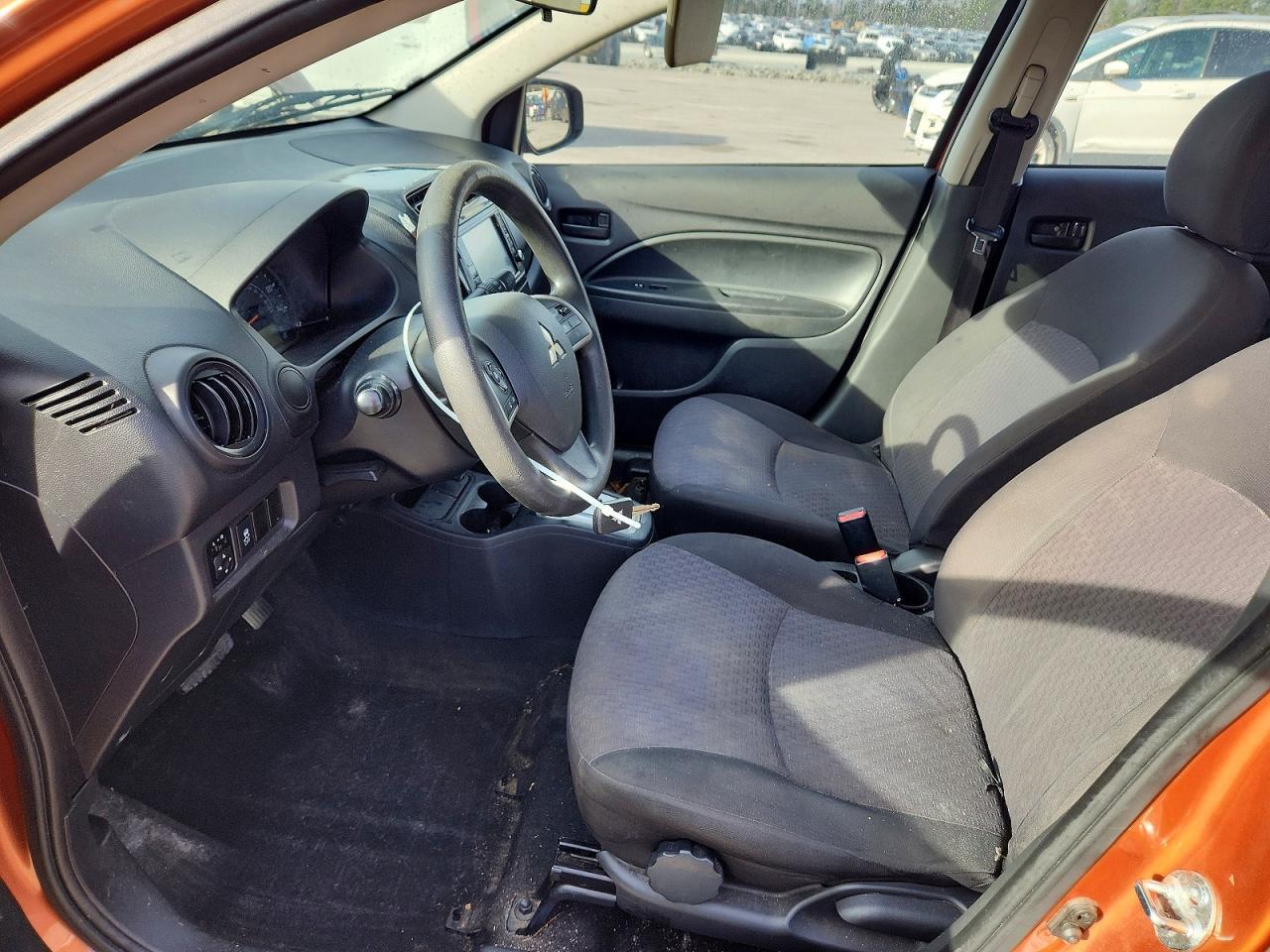 2019 Mitsubishi Mirage es
