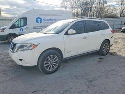 2014 Niss Pathfinder sv Hybrid for sale in Gastonia, NC