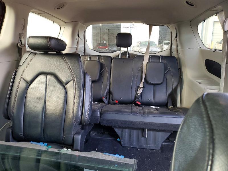 2019 Chrysler Pacifica Touring l